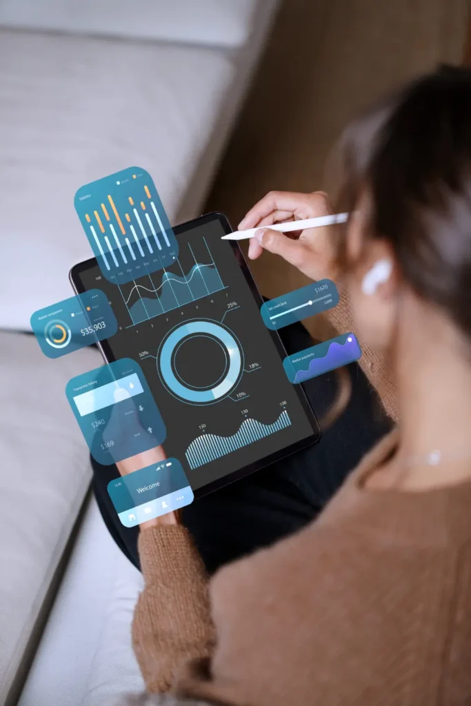 Tablet que muestra como generar impacto real mediante el análisis de datos
